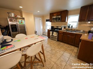 10 Wordsworth St #2, Boston, MA 02128