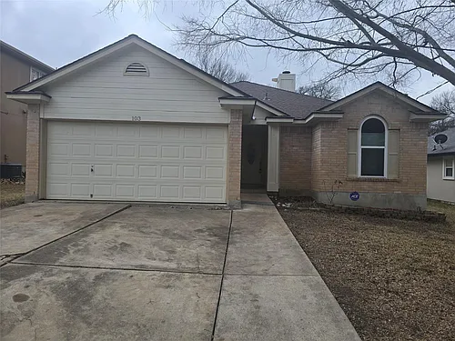 103 Hummingbird Ct Photo 1