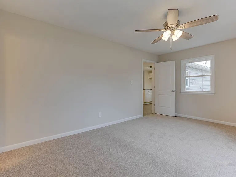 213 Clemwood Pkwy — Photo 18