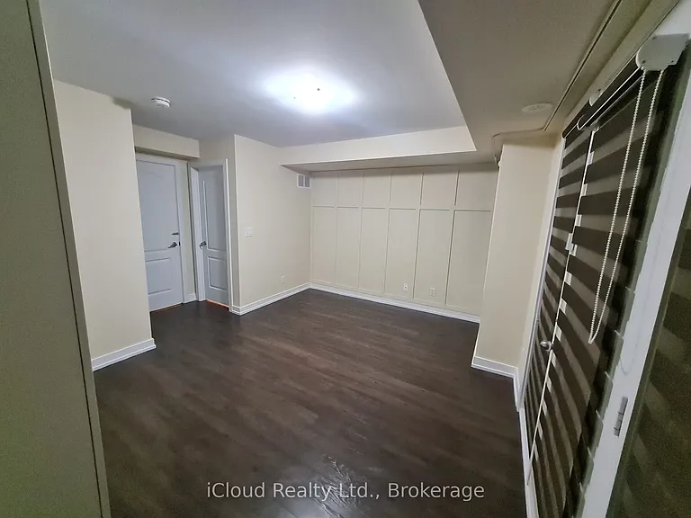 55 Lindcrest Mnr #1001 — Photo 13