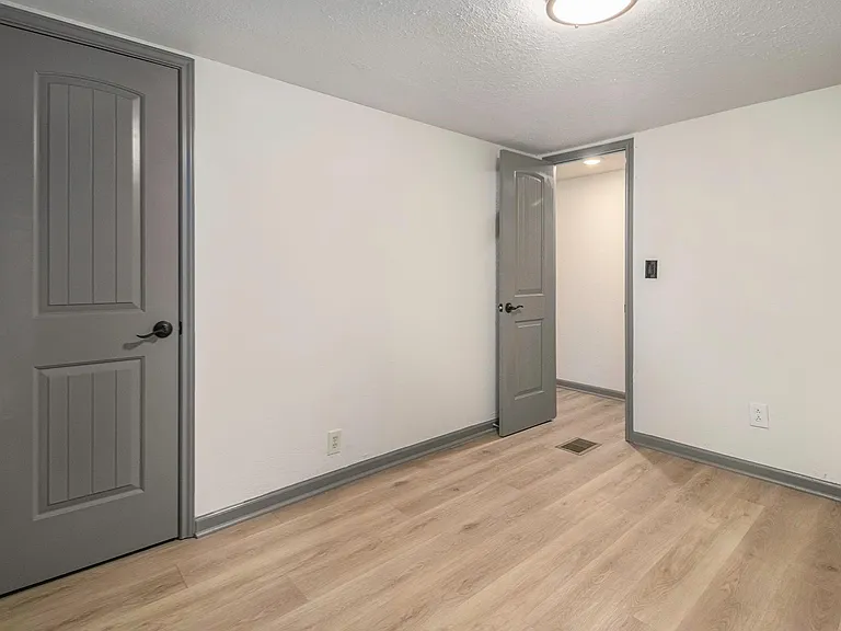 6506 N Martin Luther King Ave — Photo 22