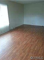 5th image of 7681 Ellis Ave