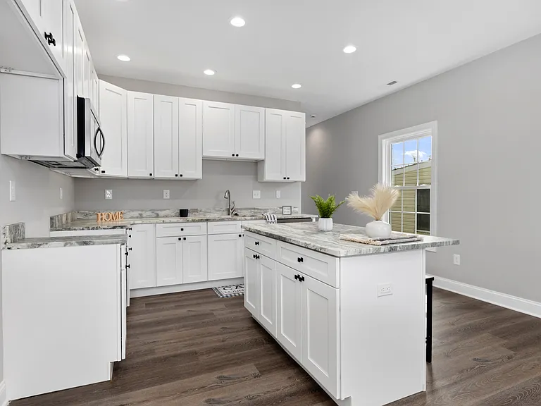 400 Cedar Ave #400 — Photo 3