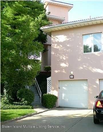 1st image of 133 Tennyson Dr
