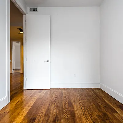 Rented by Nooklyn NYC LLC | media 68