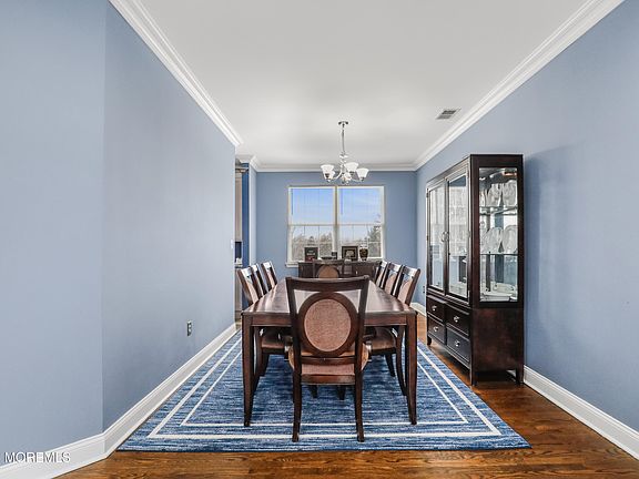 5th image of 10 Winged Foot Drive