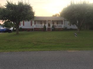 201 Oak Tree Dr, McMinnville, TN 37110