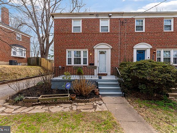 2nd image of 633 Walker Ave
