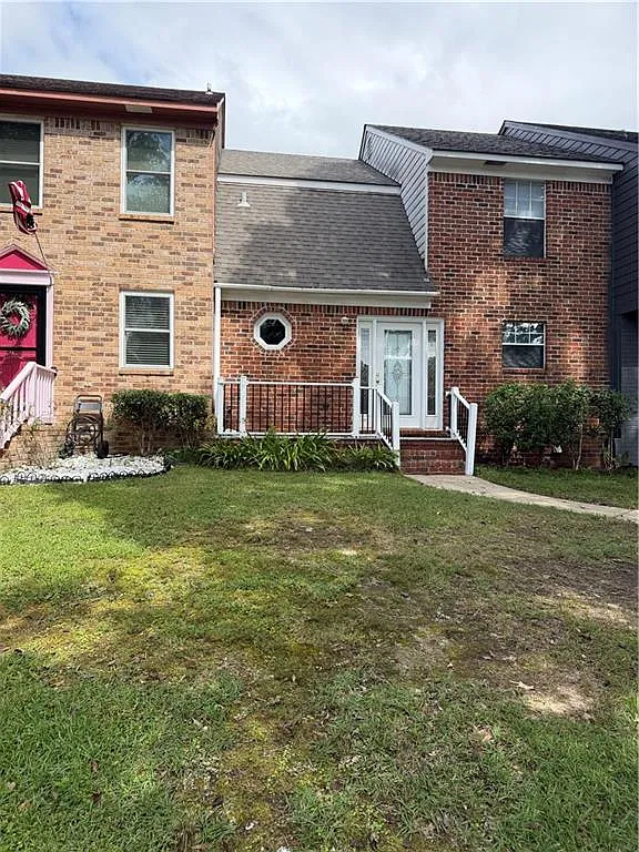 4 bed, 6.0 bath, 1768 sqft, $1,450 — Photo 1