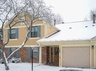 585 Williamsburg Ct APT C2, Wheeling, IL 60090