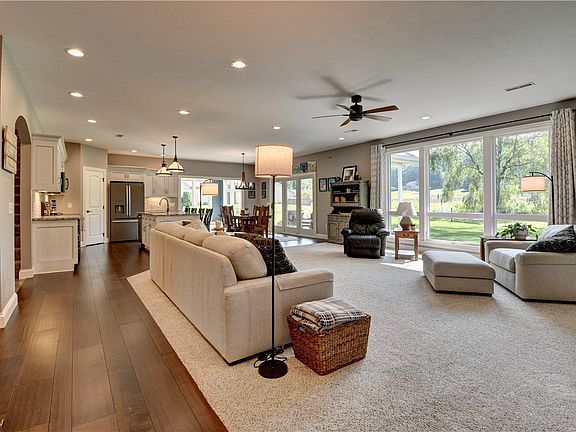 5th image of 5210 Warbler Dr