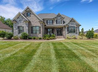 6871 Matzinger Ct, Oak Ridge, NC 27310