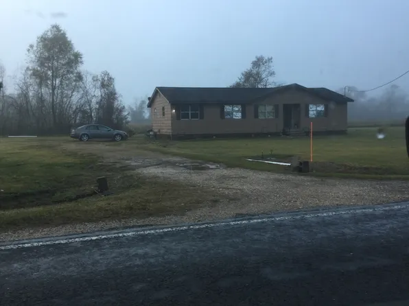 2718 Fm 160 Rd N, Liberty, TX 77575