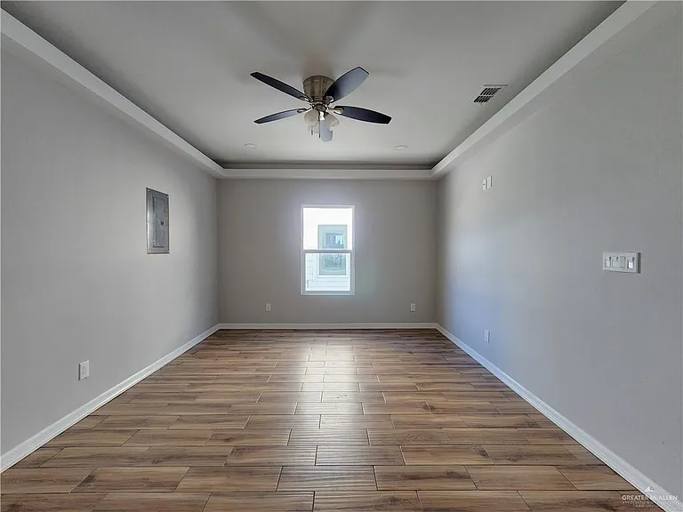 805 W Los Tesoros Dr #4 — Photo 14