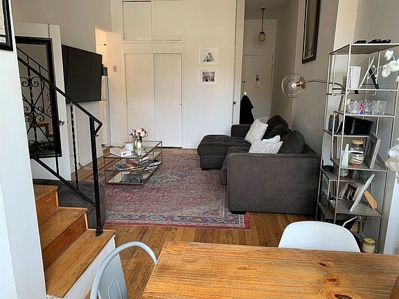 4th image of 23 W 82nd St APT 4F