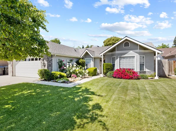 1529 S Cottonwood Court, Visalia, CA 93277