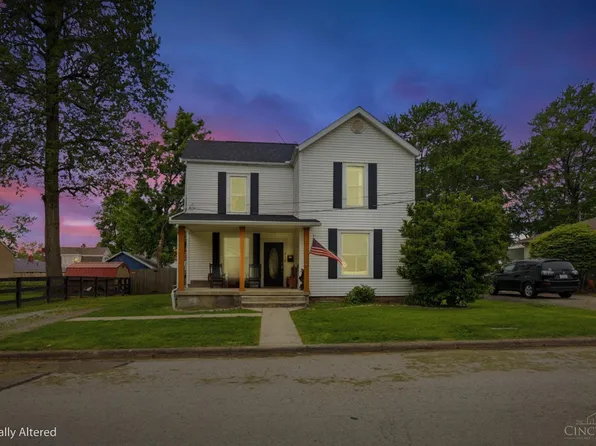 216 S Mill St, Blanchester, OH 45107