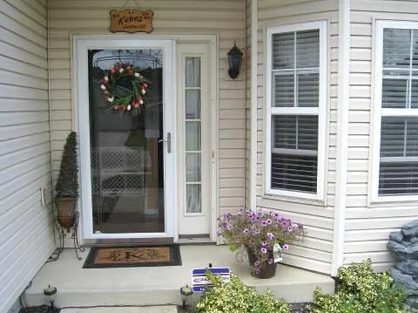 227 Deer Creek Dr, Amelia, OH 45102