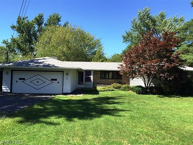 1st image of 88 Paw Paw Lake Dr