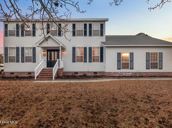 910 Sheffield Drive, Wilmington, NC 28411