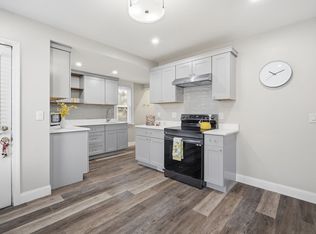 106 Amherst St, Springfield, MA 01109