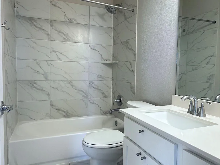 11216 Gadsen Ln — Photo 27
