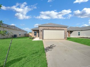 14715 Butch Cassidy St, Lytle, TX 78052