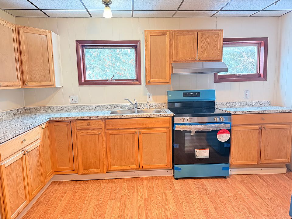 1st image of 54 Hillside Ave #54