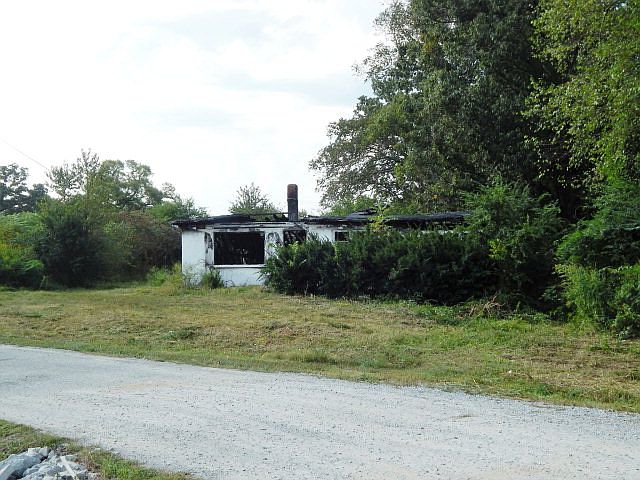 1st image of 17 Coke Ln