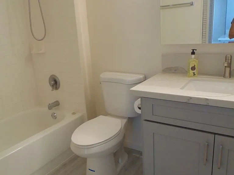 1448 Young St #1506 — Photo 15