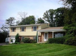 2 Kent Rd, Bloomsburg, PA 17815