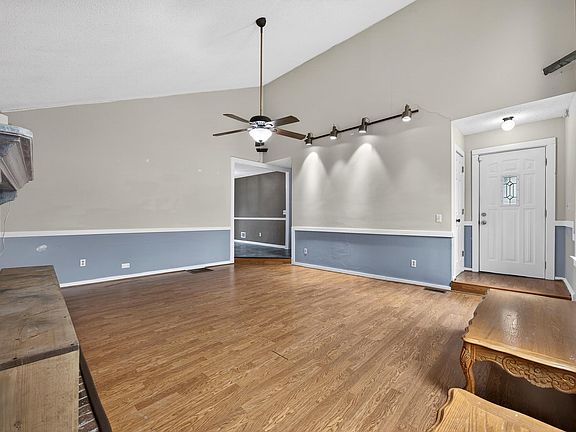 5th image of 119 Logan Rock Ct