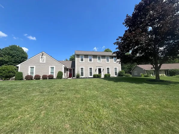 7411 Winding Way, Tipp City, OH 45371
