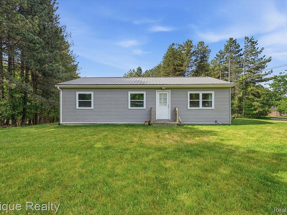 1st image of 12272 E Mount Morris Rd