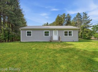 12272 E Mount Morris Rd, Davison, MI 48423