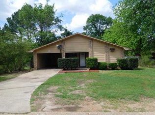 628 Kennedy, Magnolia, AR 71753