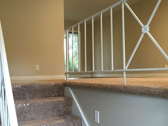 4th image of 13505 Kingswood Dr
