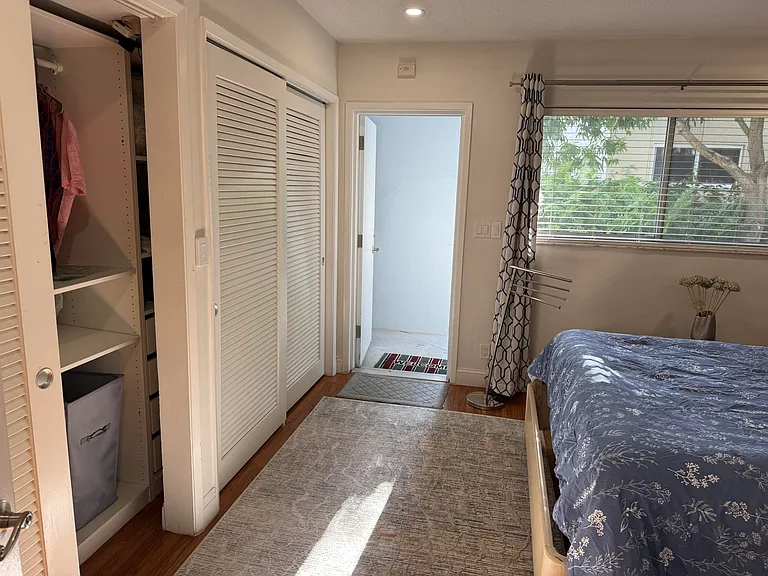2170 NE 51st Ct #B5 — Photo 13