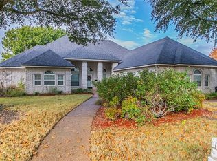 1006 S Marable St, West, TX 76691