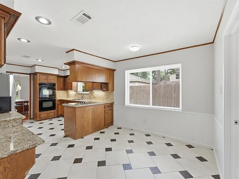18806 Candleview Dr — Photo 9