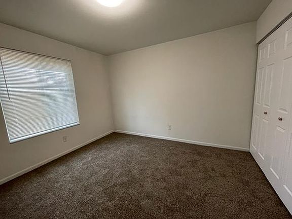 4th image of 119 Monroe St APT 5
