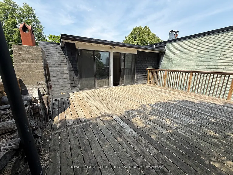 29 Winchester St #3 — Photo 22