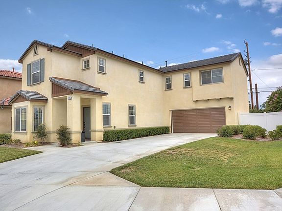 3rd image of 2534 W Via San Carlos