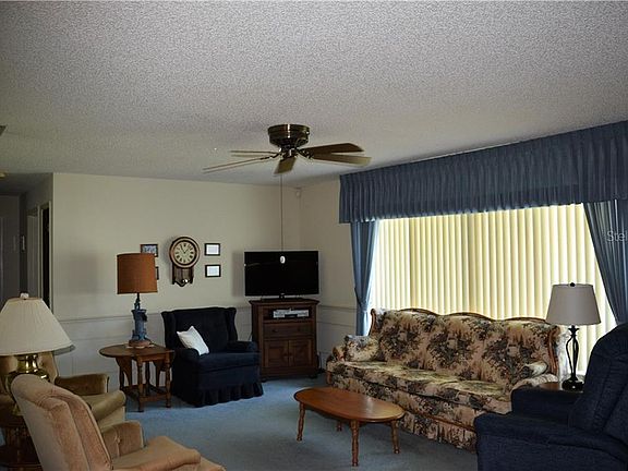 2nd image of 1029 Hemingway Dr