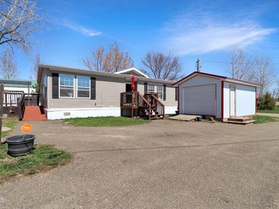 204 N Main St, Epping, ND, 58843