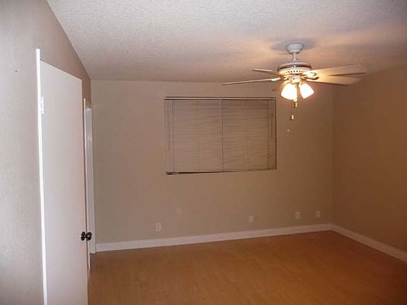 5th image of 900 W Sierra Madre Ave APT 177