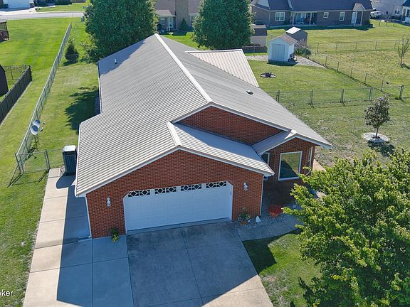 2nd image of 409 Promise Ln