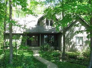 2788 W Dean Rd, Lambertville, MI 48144