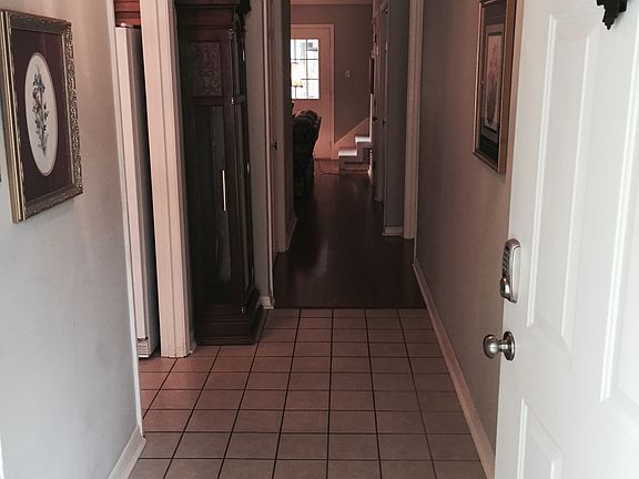 Entry way
