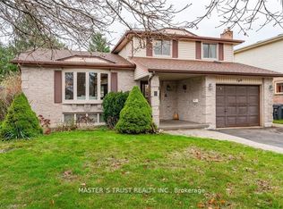 8 Smart St, Guelph, ON N1G 4K9